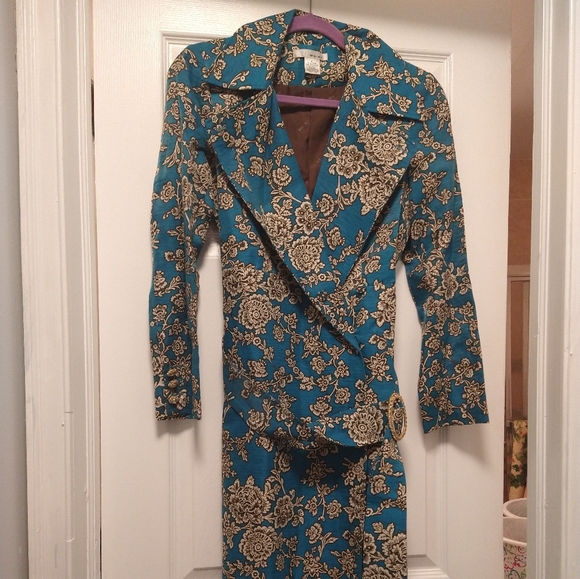 wdny Dresses & Skirts - Beautiful vintage designer coat dress